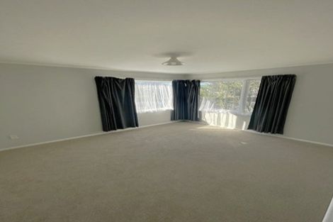 Photo of property in 14a Albert Road, Kelston, Auckland, 0602