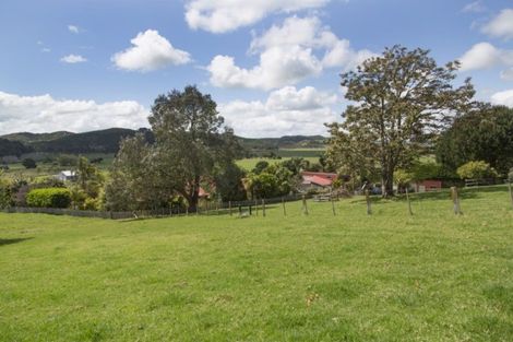 Photo of property in 601 Waihue Road, Parore, Dargaville, 0372