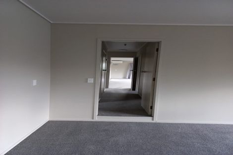 Photo of property in 2/7 Kathleen Place, Rainbow Point, Taupo, 3330