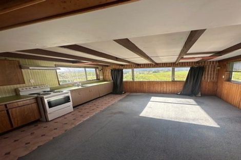 Photo of property in 16 Robert Mckeen Street, Otaki Beach, Otaki, 5512