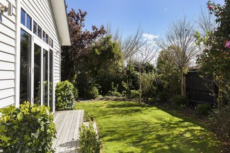 Photo of property in 236 Innes Road, St Albans, Christchurch, 8052