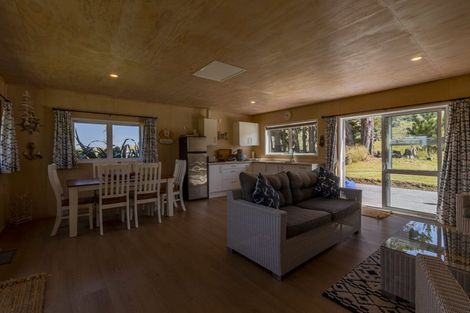 Photo of property in 3/33 Pukenui Drive, Mahia, 4198