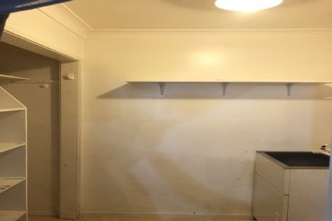 Photo of property in 26 Kingsclere Place, Goodwood Heights, Auckland, 2105