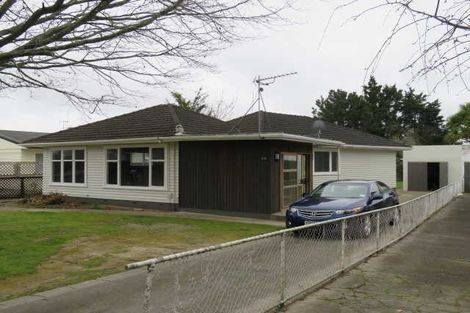 Photo of property in 27 Strowan Avenue, Fairfield, Hamilton, 3214