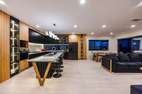 Photo of property in 74 Tir Conaill Avenue, Flat Bush, Auckland, 2019