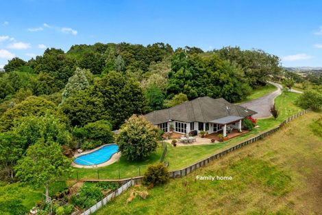 Photo of property in 71 Rapson Road, Kaukapakapa, 0871