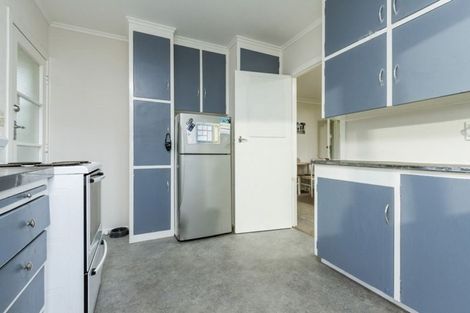 Photo of property in 1/32 Old Lake Road, Narrow Neck, Auckland, 0624