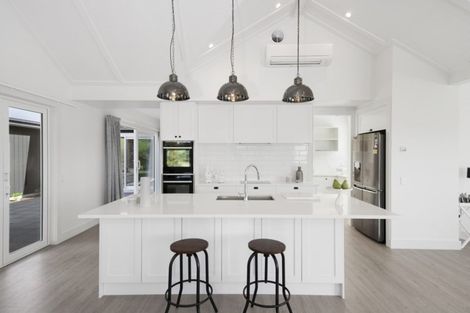 Photo of property in 4 Harrier Lane, Kinloch, Taupo, 3377