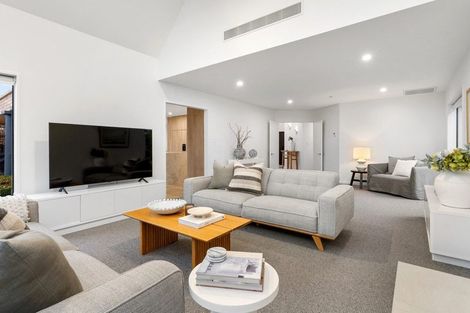 Photo of property in 60 Regent's Park Drive, Casebrook, Christchurch, 8051