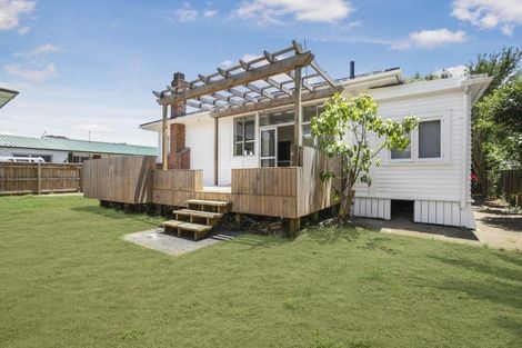 Photo of property in 55 Avenue Road, Otahuhu, Auckland, 1062