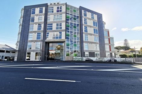 Photo of property in 301/246 Khyber Pass Road, Grafton, Auckland, 1023