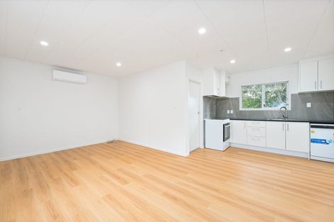 Photo of property in 1/60a View Road, Henderson, Auckland, 0612