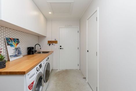 Photo of property in 85 Painstown Road, Waimate, 7978