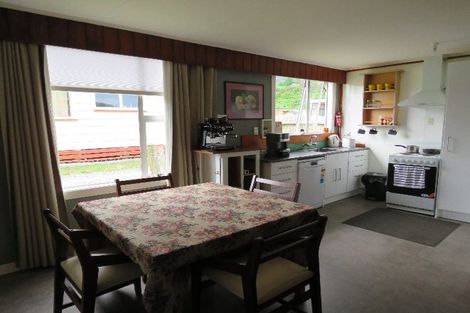 Photo of property in 19 Tramway Street, Ross, 7812