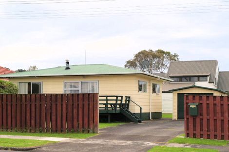 Photo of property in 88a Howe Street, Howick, Auckland, 2014