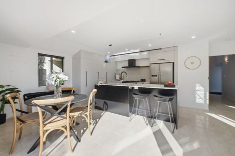 Photo of property in 2 Chilcombe Street, Ilam, Christchurch, 8041