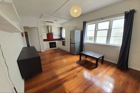 Photo of property in 10/28 Clifton Terrace, Kelburn, Wellington, 6012