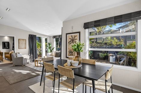 Photo of property in 5 Veda Place, Pyes Pa, Tauranga, 3112