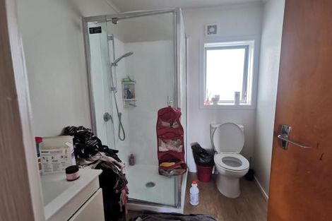 Photo of property in 4/41a Tramway Road, Beach Haven, Auckland, 0626