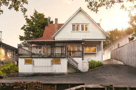 Photo of property in 128 River Road, Hamilton East, Hamilton, 3216