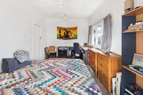 Photo of property in 40 Hood Street, Castlecliff, Whanganui, 4501