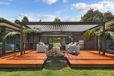 Photo of property in 433 Wairere Road, Waitakere, Henderson, 0782