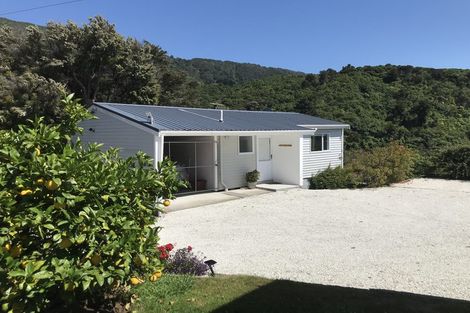 Photo of property in 10 Dorset Street, Picton, 7220