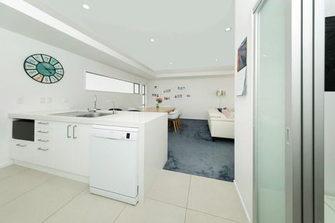 Photo of property in 9/49 Browns Road, Browns Bay, Auckland, 0630