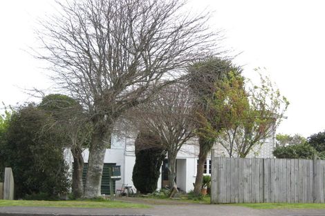 Photo of property in 140 Seaview Road, Westown, New Plymouth, 4310