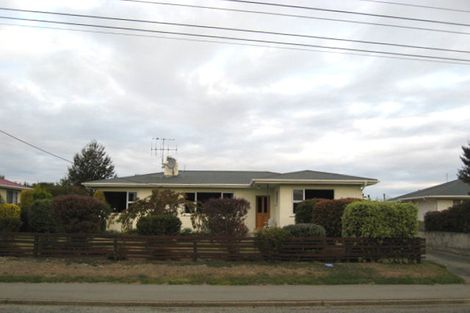 Photo of property in 19 Lismore Street, Oamaru North, Oamaru, 9400