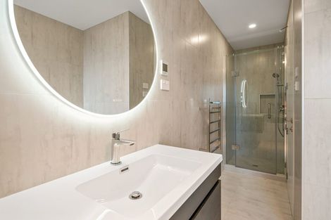 Photo of property in 16 Coopworth Street, Karaka, 2580