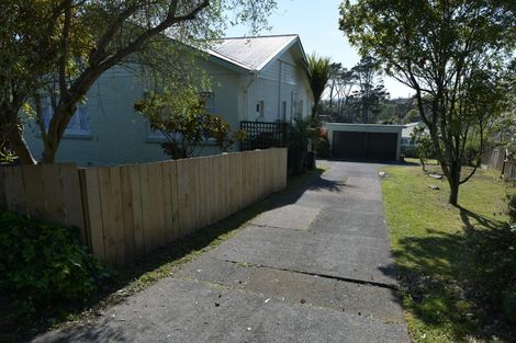 Photo of property in 492 Blockhouse Bay Road, Blockhouse Bay, Auckland, 0600