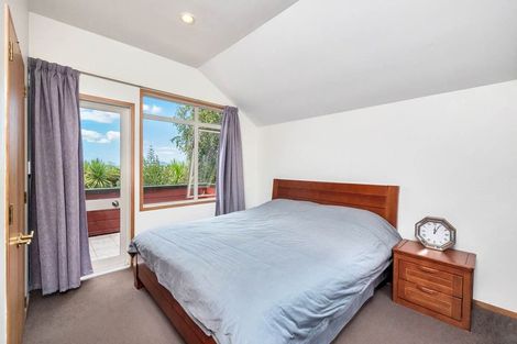 Photo of property in 16a Honeysuckle Lane, Mairangi Bay, Auckland, 0630