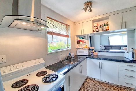 Photo of property in 2/17b Prestons Road, Redwood, Christchurch, 8051