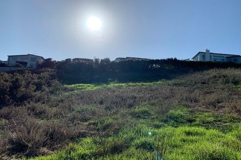 Photo of property in 30 Schopolo Place, Schnapper Rock, Auckland, 0632