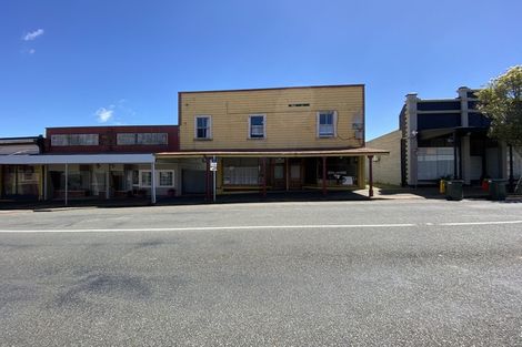 Photo of property in 96 Bridge Street, Eltham, 4322