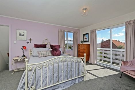 Photo of property in 55 Charles Street, Westshore, Napier, 4110