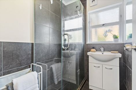 Photo of property in 3/7 Newhaven Terrace, Mairangi Bay, Auckland, 0630