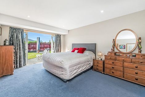 Photo of property in 2 Auden Common, Rolleston, 7614