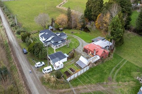 Photo of property in 25 Brown Road, Browns, Winton, 9782