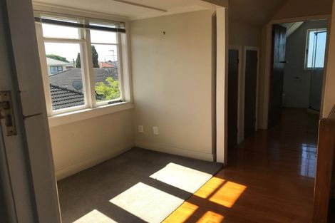 Photo of property in 333 Great South Road, Papakura, 2110