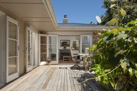 Photo of property in 7 Pennington Place, Welcome Bay, Tauranga, 3112