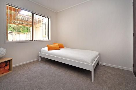 Photo of property in 6 Marendellas Drive, Bucklands Beach, Auckland, 2014