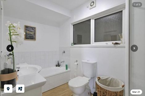 Photo of property in 35 Chartwell Drive, Crofton Downs, Wellington, 6035