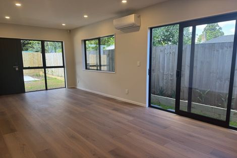 Photo of property in 14e Serjeant Street, Henderson, Auckland, 0612