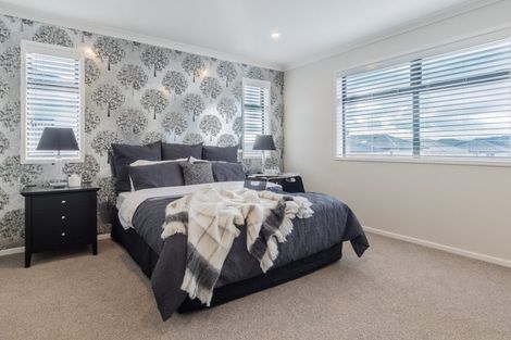 Photo of property in 10 Horsefields Drive, Flat Bush, Auckland, 2019