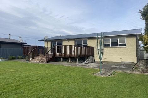 Photo of property in 90 Bay Road, Grasmere, Invercargill, 9810