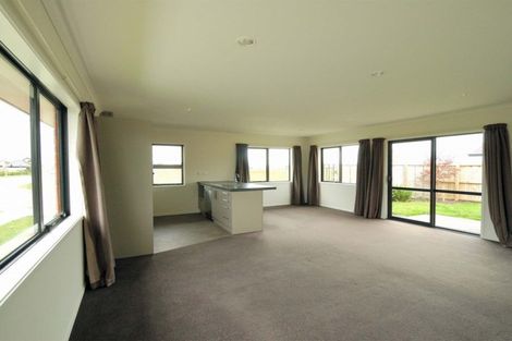 Photo of property in 73 Barnes Street, Pegasus, 7612