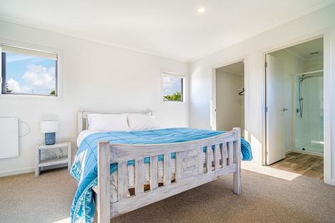 Photo of property in 17 Cunaris Way, Te Anau, 9600