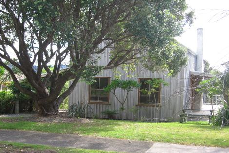 Photo of property in 30 Mount Avenue, Pauanui, Hikuai, 3579